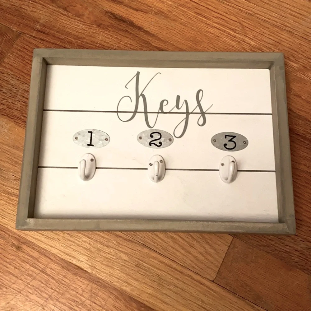 Key holder - Picture 1 of 1